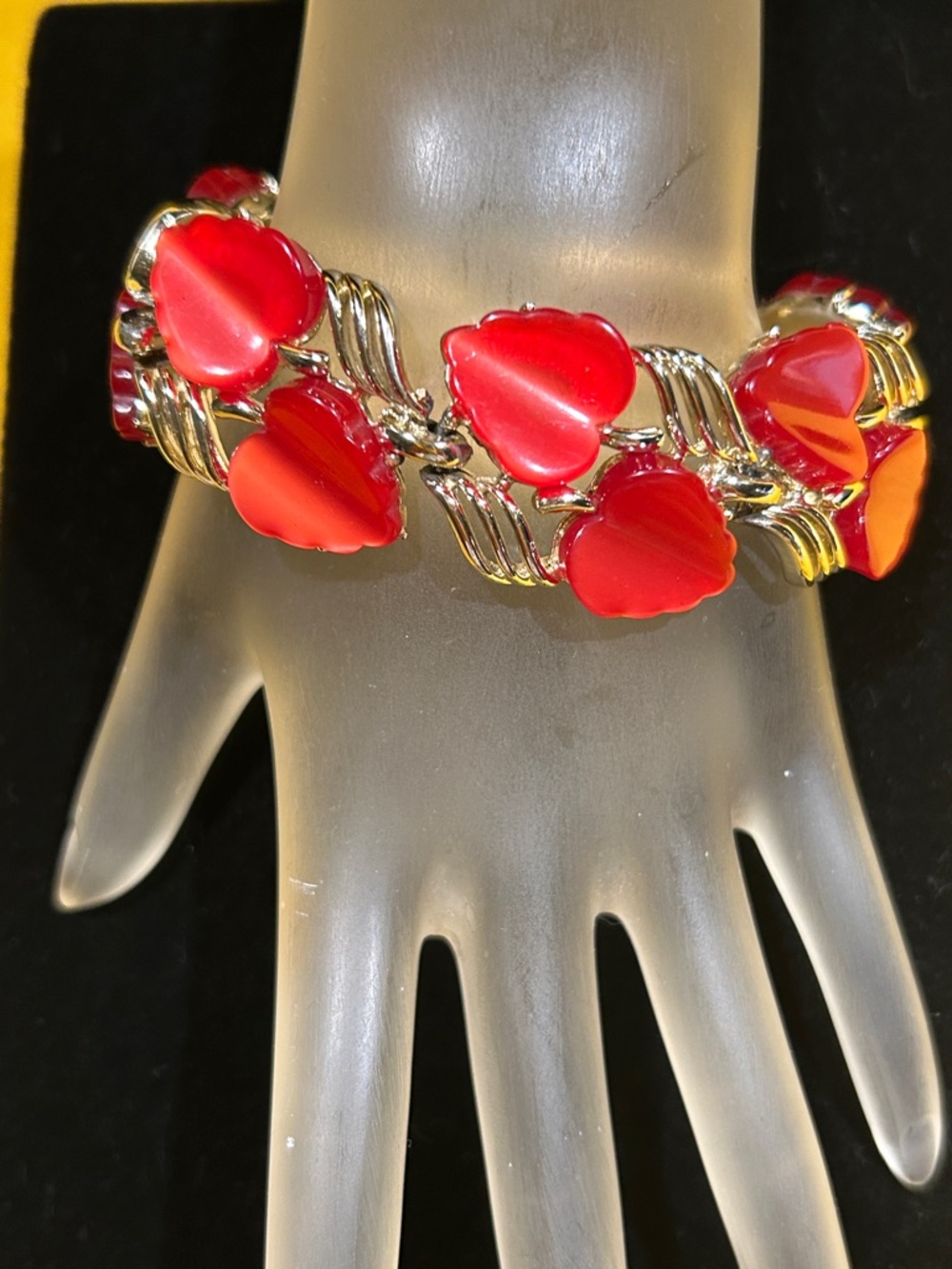Bundle 3-$30 Vintage Resin Red Heart Link Bracelet - Women’s Fashion Jewelry